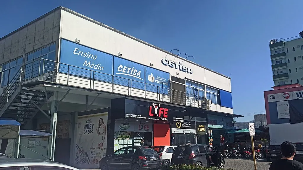 Fachada do CETISA Unidade Centro em Timbó, SC — sede do Startup Weekend Timbó 2026