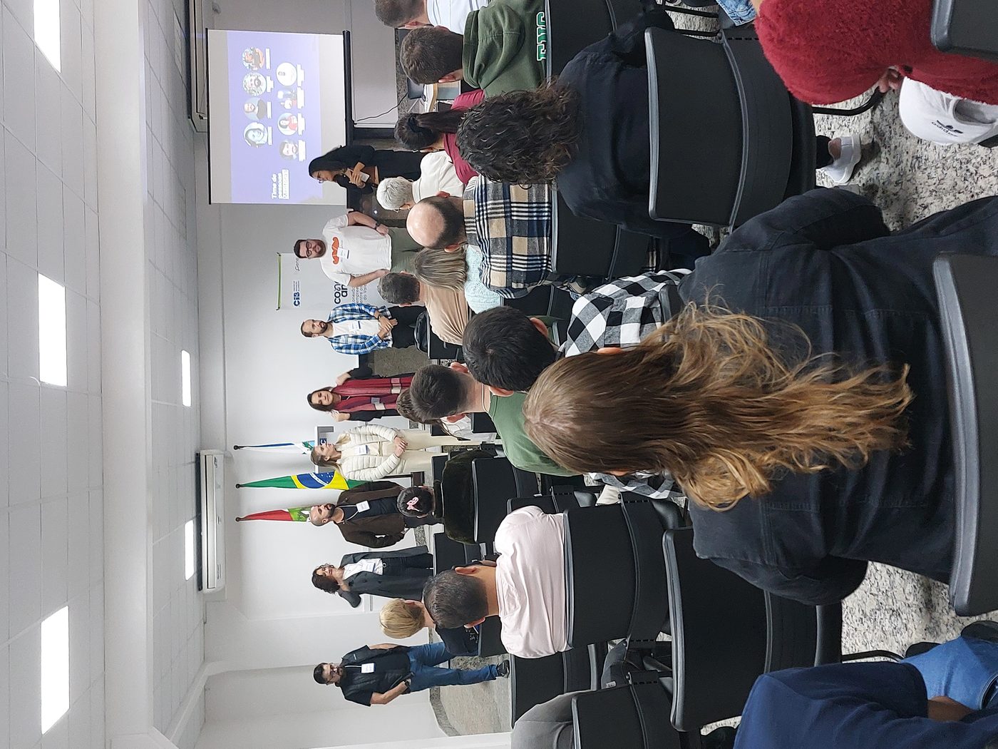 Apresentação de pitches na sexta-feira